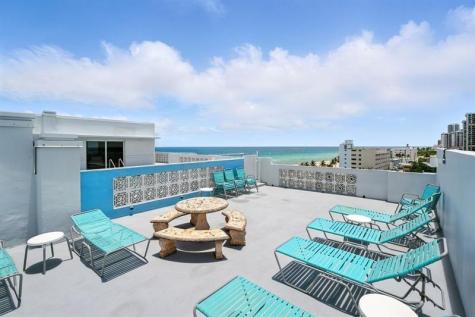 320 S Surf Road Hollywood FL 33019