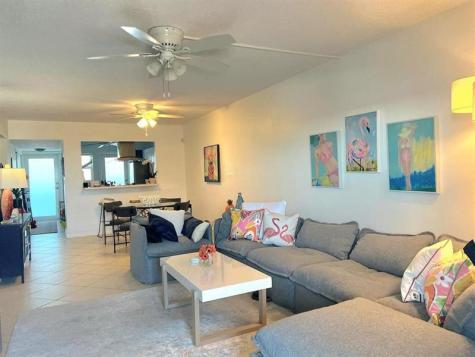 320 S Surf Road Hollywood FL 33019