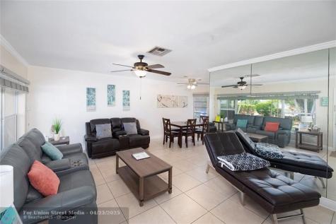 2613-2615 NE 33rd Avenue Fort Lauderdale FL 33308