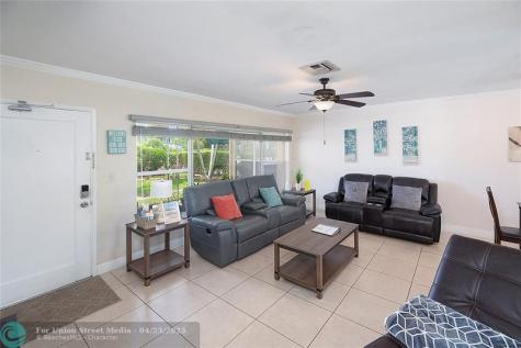 2613-2615 NE 33rd Avenue Fort Lauderdale FL 33308