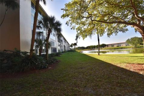 4301 Martinique Circle Coconut Creek FL 33066