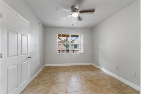 2301 Belmont Lane North Lauderdale FL 33068