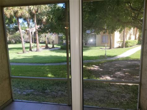 1046 Coral Club Drive Coral Springs FL 33071