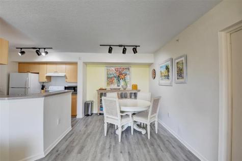 704 Villa Circle Boynton Beach FL 33435