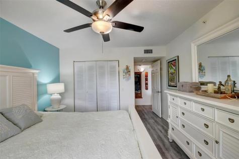 704 Villa Circle Boynton Beach FL 33435