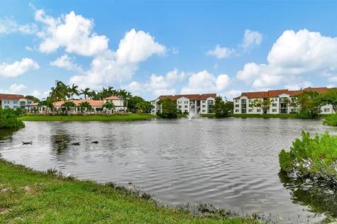 704 Villa Circle Boynton Beach FL 33435