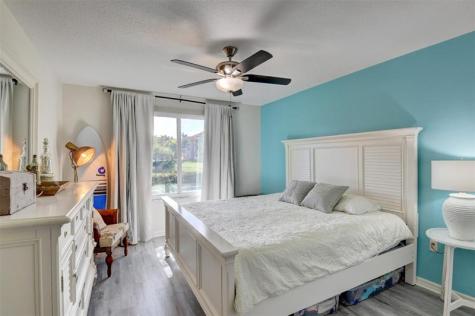 704 Villa Circle Boynton Beach FL 33435