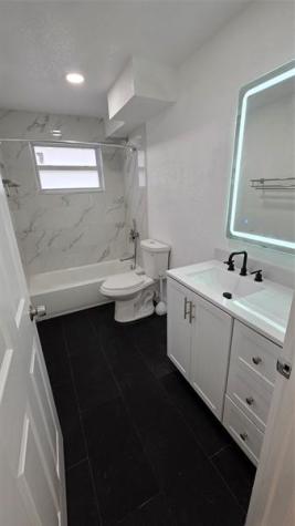 5332 NW 18th Street Lauderhill FL 33313
