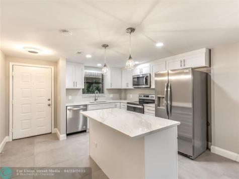 890 N Federal Highway Lantana FL 33462