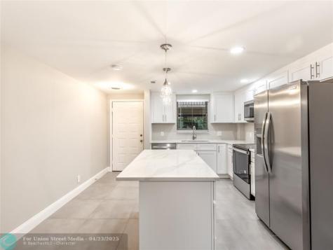 890 N Federal Highway Lantana FL 33462