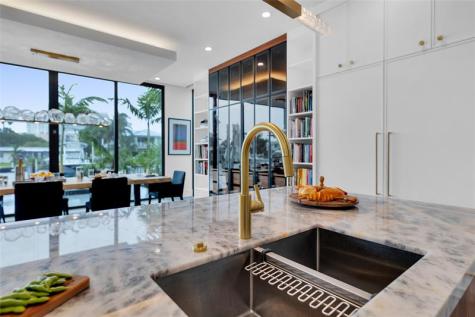 1730 SE 13th Street Fort Lauderdale FL 33316