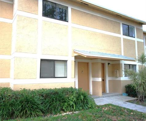 9477 Palm Circle Pembroke Pines FL 33025