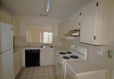 9477 Palm Circle Pembroke Pines FL 33025