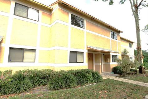 9477 Palm Circle Pembroke Pines FL 33025