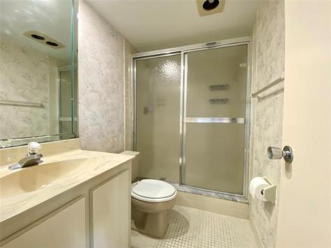 4015 W Palm Aire Drive Pompano Beach FL 33069