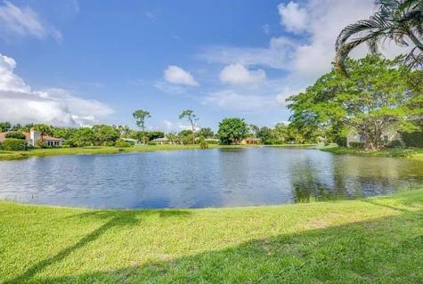 209 Bob O Link Way Naples FL 34105
