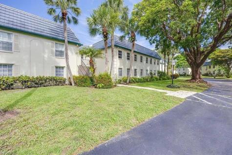 209 Bob O Link Way Naples FL 34105