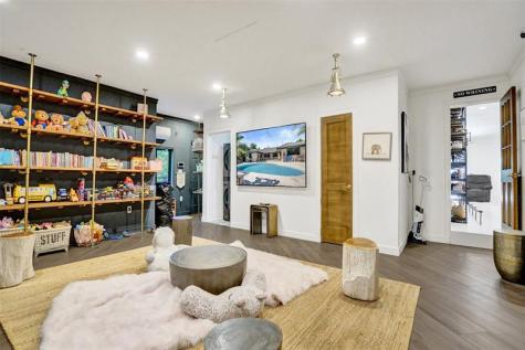 313 Layne Boulevard Hallandale Beach FL 33009