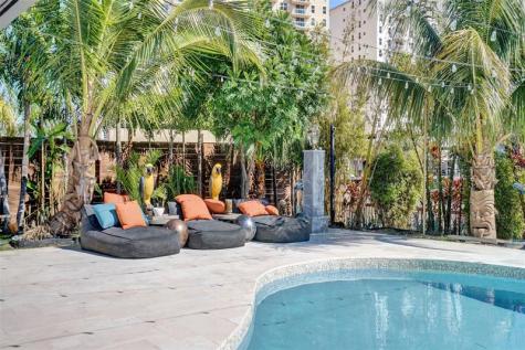 313 Layne Boulevard Hallandale Beach FL 33009