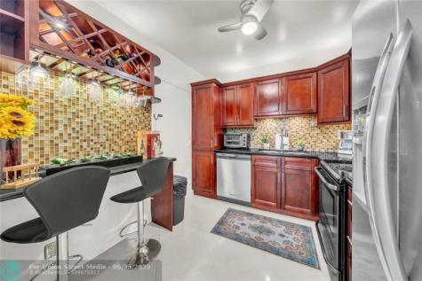 3725 S Ocean Drive Hollywood FL 33019