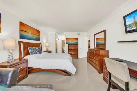 3725 S Ocean Drive Hollywood FL 33019