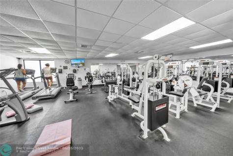 3725 S Ocean Drive Hollywood FL 33019