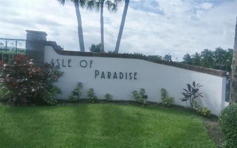 460 Paradise Isle Boulevard Hallandale Beach FL 33009