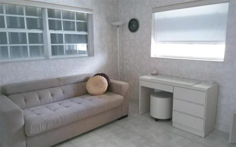 460 Paradise Isle Boulevard Hallandale Beach FL 33009