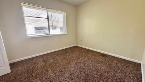 3299 NW 44th Street Oakland Park FL 33309