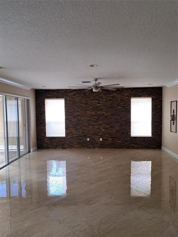 9758 Napoli Woods Lane Delray Beach FL 33446