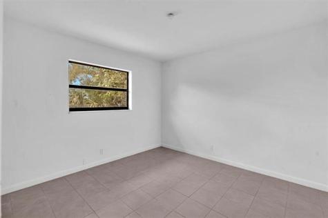 5748 NW 27th Court Fort Lauderdale FL 33313