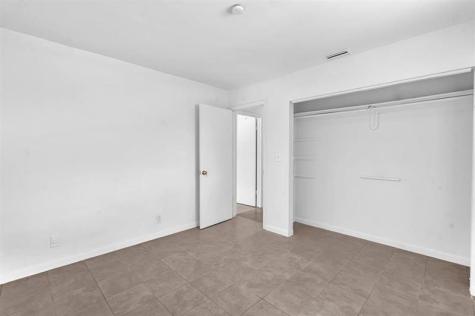 5748 NW 27th Court Fort Lauderdale FL 33313