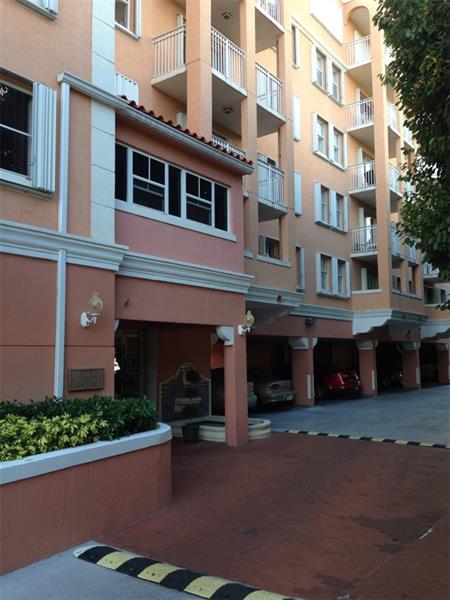 1 Alhambra Circle Coral Gables FL 33134