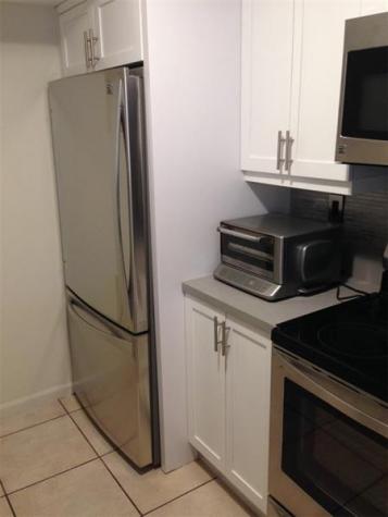 1 Alhambra Circle Coral Gables FL 33134