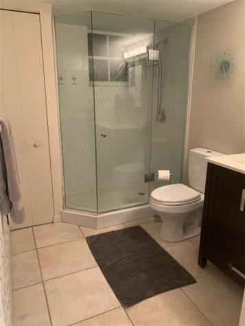1 Alhambra Circle Coral Gables FL 33134