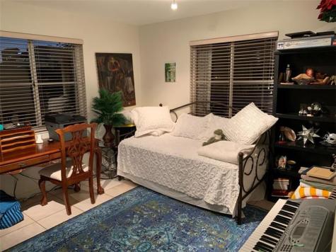 1 Alhambra Circle Coral Gables FL 33134