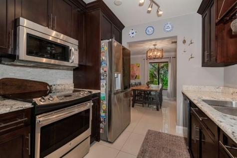 7509 NW 40th Place Coral Springs FL 33065