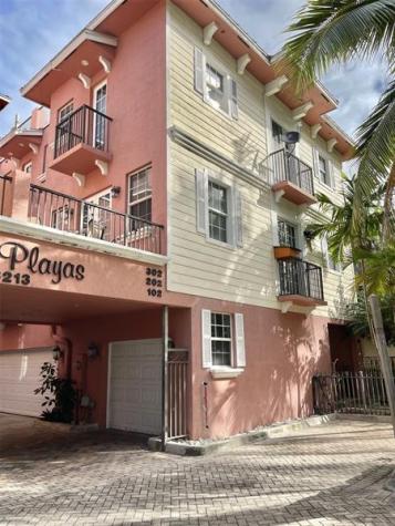 3213 NE 5th Street Pompano Beach FL 33062