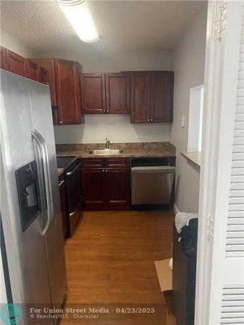 4166 Inverrary Drive Lauderhill FL 33319