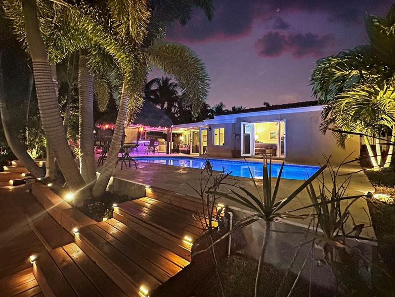 280 SE 3rd Avenue Pompano Beach FL 33060