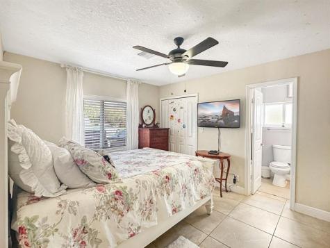 280 SE 3rd Avenue Pompano Beach FL 33060