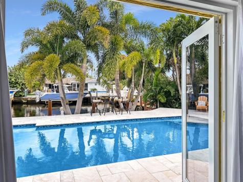 280 SE 3rd Avenue Pompano Beach FL 33060