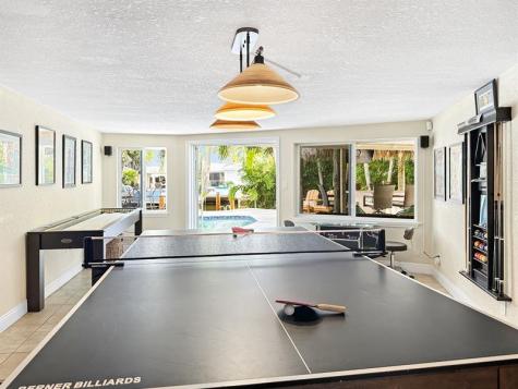 280 SE 3rd Avenue Pompano Beach FL 33060