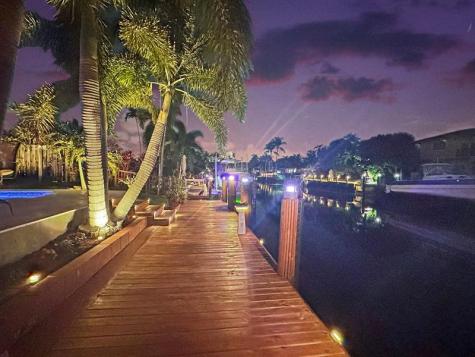 280 SE 3rd Avenue Pompano Beach FL 33060