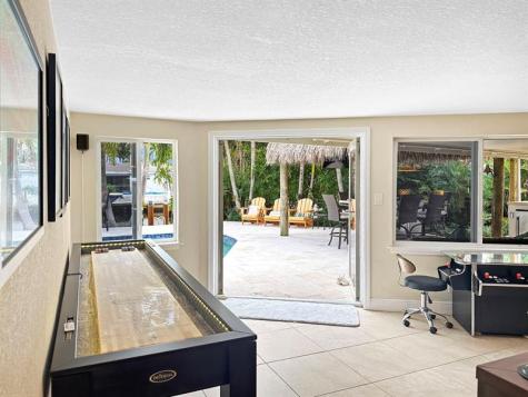 280 SE 3rd Avenue Pompano Beach FL 33060