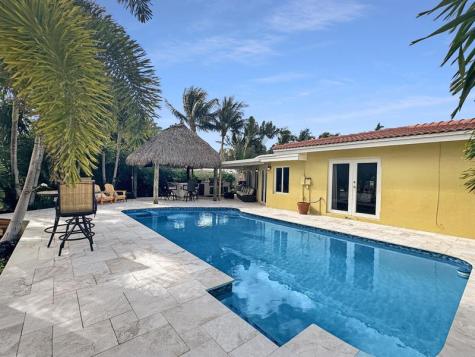 280 SE 3rd Avenue Pompano Beach FL 33060