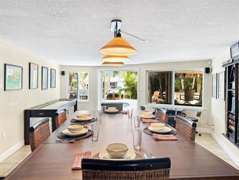 280 SE 3rd Avenue Pompano Beach FL 33060