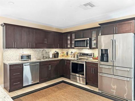280 SE 3rd Avenue Pompano Beach FL 33060