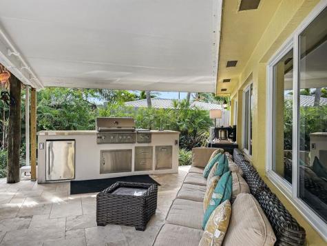 280 SE 3rd Avenue Pompano Beach FL 33060