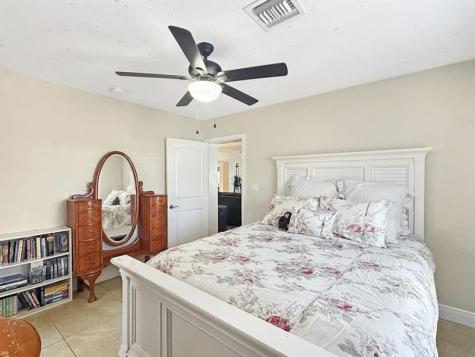 280 SE 3rd Avenue Pompano Beach FL 33060